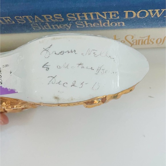 Vintage Porcelain Shoe White & Gold - Picture 3 of 8